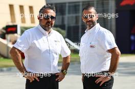 Massimiliano Portioli (ITA) and Michael Aumento (BEL), Bell helmets technicians  05.03.2023. Formula 1 World Championship, Rd 1, Bahrain Grand Prix, Sakhir, Bahrain, Race Day.