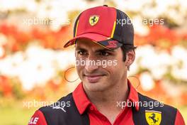 Carlos Sainz Jr (ESP) Ferrari. 02.03.2023. Formula 1 World Championship, Rd 1, Bahrain Grand Prix, Sakhir, Bahrain, Preparation Day.