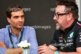 (L to R): Jerome d'Ambrosio (BEL) with Gwen Lagrue, Head of Mercedes AMG Driver Development. 02.03.2023. Formula 1 World Championship, Rd 1, Bahrain Grand Prix, Sakhir, Bahrain, Preparation Day.
