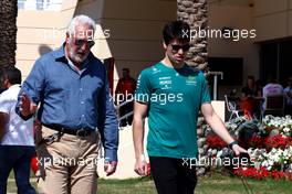 (L to R): Lawrence Stroll (CDN) Aston Martin F1 Team Investor with his son Lance Stroll (CDN) Aston Martin F1 Team. 02.03.2023. Formula 1 World Championship, Rd 1, Bahrain Grand Prix, Sakhir, Bahrain, Preparation Day.