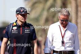 (L to R): Max Verstappen (NLD) Red Bull Racing with Raymond Vermeulen (NLD) Driver Manager. 02.03.2023. Formula 1 World Championship, Rd 1, Bahrain Grand Prix, Sakhir, Bahrain, Preparation Day.