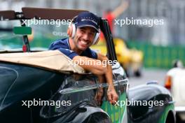 Daniel Ricciardo (AUS) AlphaTauri on the drivers' parade. 05.11.2023. Formula 1 World Championship, Rd 21, Brazilian Grand Prix, Sao Paulo, Brazil, Race Day.