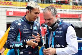 Alexander Albon (THA) Williams Racing with James Urwin (GBR) Williams Racing Race Engineer on the grid. 18.06.2023. Formula 1 World Championship, Rd 9, Canadian Grand Prix, Montreal, Canada, Race Day.