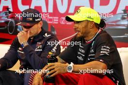 (L to R): Max Verstappen (NLD) Red Bull Racing and Lewis Hamilton (GBR) Mercedes AMG F1 in the post race FIA Press Conference. 18.06.2023. Formula 1 World Championship, Rd 9, Canadian Grand Prix, Montreal, Canada, Race Day.