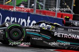 Lewis Hamilton (GBR) Mercedes AMG F1 W14 runs wide. 17.06.2023. Formula 1 World Championship, Rd 9, Canadian Grand Prix, Montreal, Canada, Qualifying Day.