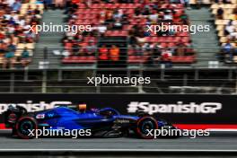 Alexander Albon (THA) Williams Racing FW45. 02.06.2023 Formula 1 World Championship, Rd 8, Spanish Grand Prix, Barcelona, Spain, Practice Day.
