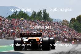Oscar Piastri (AUS) McLaren MCL60. 02.06.2023 Formula 1 World Championship, Rd 8, Spanish Grand Prix, Barcelona, Spain, Practice Day.