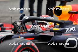 Pole sitter Max Verstappen (NLD) Red Bull Racing RB19 in qualifying parc ferme. 03.06.2023. Formula 1 World Championship, Rd 8, Spanish Grand Prix, Barcelona, Spain, Qualifying Day.