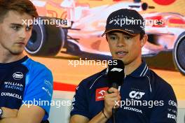 (L to R): Logan Sargeant (USA) Williams Racing and Nyck de Vries (NLD) AlphaTauri in the FIA Press Conference. 01.06.2023. Formula 1 World Championship, Rd 8, Spanish Grand Prix, Barcelona, Spain, Preparation Day.