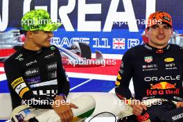 (L to R): Lando Norris (GBR) McLaren; Max Verstappen (NLD) Red Bull Racing; and Lewis Hamilton (GBR) Mercedes AMG F1, in the post race FIA Press Conference. 09.07.2023. Formula 1 World Championship, Rd 11, British Grand Prix, Silverstone, England, Race Day.