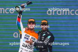 Lando Norris (GBR), McLaren F1 Team and Lewis Hamilton (GBR), Mercedes AMG F1   09.07.2023. Formula 1 World Championship, Rd 11, British Grand Prix, Silverstone, England, Race Day.