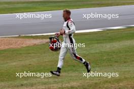 Kevin Magnussen (DEN) Haas F1 Team stopped in qualifying. 08.07.2023. Formula 1 World Championship, Rd 11, British Grand Prix, Silverstone, England, Qualifying Day.