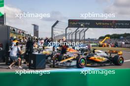 Max Verstappen (NLD) Red Bull Racing RB19 celebrates his pole position in qualifying parc ferme. 08.07.2023. Formula 1 World Championship, Rd 11, British Grand Prix, Silverstone, England, Qualifying Day.