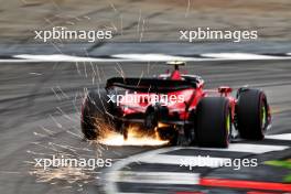 Carlos Sainz Jr (ESP) Ferrari SF-23 sends sparks flying. 08.07.2023. Formula 1 World Championship, Rd 11, British Grand Prix, Silverstone, England, Qualifying Day.