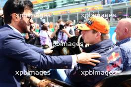 (L to R): Mohammed Bin Sulayem (UAE) FIA President with Max Verstappen (NLD) Red Bull Racing on the drivers' parade. 09.07.2023. Formula 1 World Championship, Rd 11, British Grand Prix, Silverstone, England, Race Day.