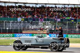 Lewis Hamilton (GBR) Mercedes AMG F1 on the drivers' parade. 09.07.2023. Formula 1 World Championship, Rd 11, British Grand Prix, Silverstone, England, Race Day.