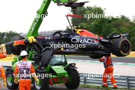 The damaged Red Bull Racing RB19 of Sergio Perez (MEX) is recovered from the circuit. 21.07.2023. Formula 1 World Championship, Rd 12, Hungarian Grand Prix, Budapest, Hungary, Practice Day.