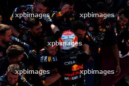 Race winner Max Verstappen (NLD) Red Bull Racing celebrates with the team in parc ferme. 23.07.2023. Formula 1 World Championship, Rd 12, Hungarian Grand Prix, Budapest, Hungary, Race Day.