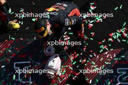 Race winner Max Verstappen (NLD) Red Bull Racing with his broken trophy on the podium. 23.07.2023. Formula 1 World Championship, Rd 12, Hungarian Grand Prix, Budapest, Hungary, Race Day.