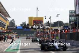 Alexander Albon (THA) Williams Racing FW45 leaves the pits. 02.09.2023. Formula 1 World Championship, Rd 15, Italian Grand Prix, Monza, Italy, Qualifying Day.