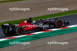 Valtteri Bottas (FIN), Alfa Romeo Racing  22.09.2023. Formula 1 World Championship, Rd 17, Japanese Grand Prix, Suzuka, Japan, Practice Day.