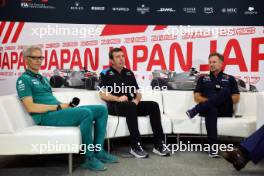 (L to R): Mike Krack (LUX) Aston Martin F1 Team, Team Principal; Bruno Famin (FRA) Alpine Motorsports Vice President; and Christian Horner (GBR) Red Bull Racing Team Principal, in the FIA Press Conference. 22.09.2023. Formula 1 World Championship, Rd 17, Japanese Grand Prix, Suzuka, Japan, Practice Day.