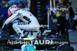 Yuki Tsunoda (JPN) AlphaTauri AT04 in parc ferme. 24.09.2023. Formula 1 World Championship, Rd 17, Japanese Grand Prix, Suzuka, Japan, Race Day.