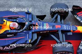 Race winner Max Verstappen (NLD) Red Bull Racing RB19 in parc ferme. 24.09.2023. Formula 1 World Championship, Rd 17, Japanese Grand Prix, Suzuka, Japan, Race Day.