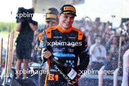 Oscar Piastri (AUS) McLaren celebrates his third position on the podium. 24.09.2023. Formula 1 World Championship, Rd 17, Japanese Grand Prix, Suzuka, Japan, Race Day.