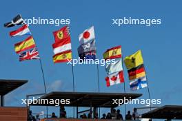 Circuit atmosphere - flags of many countries. 24.09.2023. Formula 1 World Championship, Rd 17, Japanese Grand Prix, Suzuka, Japan, Race Day.