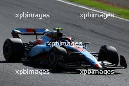 Logan Sargeant (USA) Williams Racing FW45. 24.09.2023. Formula 1 World Championship, Rd 17, Japanese Grand Prix, Suzuka, Japan, Race Day.