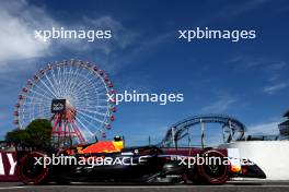 Sergio Perez (MEX) Red Bull Racing RB19. 23.09.2023. Formula 1 World Championship, Rd 17, Japanese Grand Prix, Suzuka, Japan, Qualifying Day.