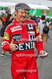 Circuit atmosphere - Nigel Mansell fan. 23.09.2023. Formula 1 World Championship, Rd 17, Japanese Grand Prix, Suzuka, Japan, Qualifying Day.