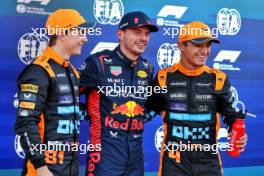 Qualifying top three in parc ferme (L to R): Oscar Piastri (AUS) McLaren, second; Max Verstappen (NLD) Red Bull Racing, pole position; Lando Norris (GBR) McLaren, third. 23.09.2023. Formula 1 World Championship, Rd 17, Japanese Grand Prix, Suzuka, Japan, Qualifying Day.