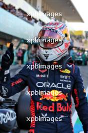 Max Verstappen (NLD) Red Bull Racing celebrates his pole position in qualifying parc ferme. 23.09.2023. Formula 1 World Championship, Rd 17, Japanese Grand Prix, Suzuka, Japan, Qualifying Day.