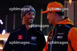 (L to R): Daniel Ricciardo (AUS) AlphaTauri and Lando Norris (GBR) McLaren. 17.11.2023. Formula 1 World Championship, Rd 22, Las Vegas Grand Prix, Las Vegas, Nevada, USA, Qualifying Day.