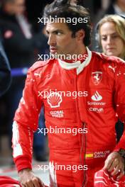 Carlos Sainz Jr (ESP) Ferrari in qualifying parc ferme. 17.11.2023. Formula 1 World Championship, Rd 22, Las Vegas Grand Prix, Las Vegas, Nevada, USA, Qualifying Day.