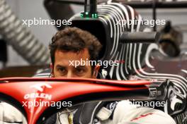 Daniel Ricciardo (AUS) AlphaTauri AT04. 18.11.2023. Formula 1 World Championship, Rd 22, Las Vegas Grand Prix, Las Vegas, Nevada, USA, Race Day.