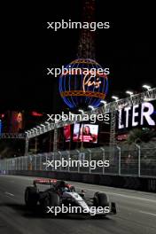 Daniel Ricciardo (AUS) AlphaTauri AT04. 18.11.2023. Formula 1 World Championship, Rd 22, Las Vegas Grand Prix, Las Vegas, Nevada, USA, Race Day.