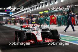 Nico Hulkenberg (GER) Haas VF-23 leaves the pits. 16.11.2023. Formula 1 World Championship, Rd 22, Las Vegas Grand Prix, Las Vegas, Nevada, USA, Practice Day.