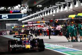 Max Verstappen (NLD) Red Bull Racing RB19 leaves the pits. 16.11.2023. Formula 1 World Championship, Rd 22, Las Vegas Grand Prix, Las Vegas, Nevada, USA, Practice Day.