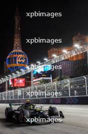 Lewis Hamilton (GBR) Mercedes AMG F1 W14. 16.11.2023. Formula 1 World Championship, Rd 22, Las Vegas Grand Prix, Las Vegas, Nevada, USA, Practice Day.