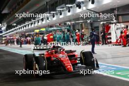Carlos Sainz Jr (ESP) Ferrari SF-23 leaves the pits. 16.11.2023. Formula 1 World Championship, Rd 22, Las Vegas Grand Prix, Las Vegas, Nevada, USA, Practice Day.