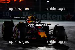 Max Verstappen (NLD) Red Bull Racing RB19.  16.11.2023. Formula 1 World Championship, Rd 22, Las Vegas Grand Prix, Las Vegas, Nevada, USA, Practice Day.