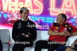(L to R): Toto Wolff (GER) Mercedes AMG F1 Shareholder and Executive Director and Frederic Vasseur (FRA) Ferrari Team Principal in the FIA Press Conference. 16.11.2023. Formula 1 World Championship, Rd 22, Las Vegas Grand Prix, Las Vegas, Nevada, USA, Practice Day.