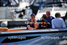 Max Verstappen (NLD) Red Bull Racing with father Jos Verstappen (NLD). 26.05.2023. Formula 1 World Championship, Rd 7, Monaco Grand Prix, Monte Carlo, Monaco, Practice Day.