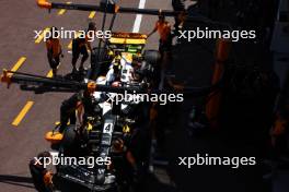 Lando Norris (GBR) McLaren MCL60 in the pits. 26.05.2023. Formula 1 World Championship, Rd 7, Monaco Grand Prix, Monte Carlo, Monaco, Practice Day.