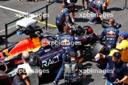 Max Verstappen (NLD) Red Bull Racing RB19 on the grid. 28.05.2023. Formula 1 World Championship, Rd 7, Monaco Grand Prix, Monte Carlo, Monaco, Race Day.