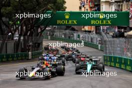 Max Verstappen (NLD) Red Bull Racing RB19 leads at the start of the race. 28.05.2023. Formula 1 World Championship, Rd 7, Monaco Grand Prix, Monte Carlo, Monaco, Race Day.