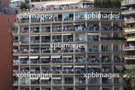 Circuit atmosphere - fans in apartments. 27.05.2023. Formula 1 World Championship, Rd 7, Monaco Grand Prix, Monte Carlo, Monaco, Qualifying Day.